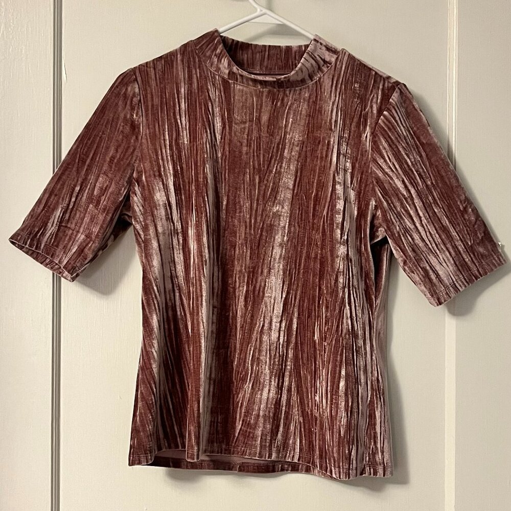 Pilcro Anthropologie mauve crushed velvet top mock neck size large